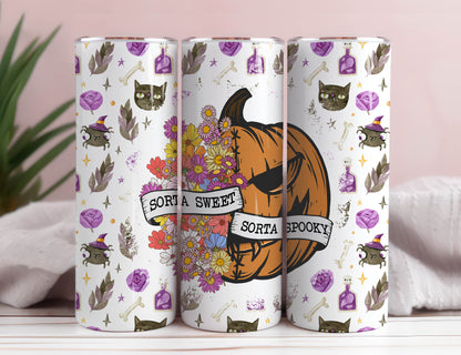 Sorta Sweet Sorta Gruseliger nahtloser Tumbler Wrap, Florales Kürbis Png, 20 oz Tumbler Wrap, Halloween Tumbler Wrap, Gruseliger Tumbler